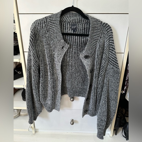 Gap button down sweater - Picture 3 of 4